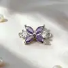 Colar/Pulseira Borboleta Dupla Pendurada Inserida com Zircônia Dourada Revestida de Cobre 18K Acessórios de Joia DIY Pérola Fabricante Atacado