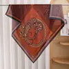 Venta Caliente Transfronteriza Moda Retro para Mujer Delgado Imitación Seda Algodón Estampado Bufanda Cuadrada de 110 Turbante Malayo