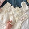 Calcetines blancos de verano para mujer, de algodón puro, bonitos calcetines japoneses Jk, de encaje Mary Jane con pequeños zapatos de cuero, calcetines de tubo medio absorbentes de sudor.
