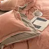 Conjunto de Roupa de Cama de Veludo Leite Grau A para Maternidade e Bebê Quatro Peças Lado Duplo Espessado Modelo 2026 Lençol de Elástico Antiestático de Inverno Toque de Luxo Leve High-End