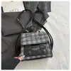 Mochila de Viaje Transfronteriza Estilo Coreano de Nicho para Mujer, Bolso de Viaje Retro a la Moda, Bolso Cruzado Lindo Casual Estilo Universitario