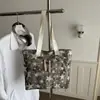 Bolso de mano grande de moda estilo retro para mujer, con estampado de estrellas, diseñado como bolso de hombro o bolso de axila, adecuado para ir al trabajo y versátil para el uso diario