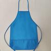 Babero de 12 colores al por mayor, babero no tejido con bolsillo para niños, delantal de actividad para jardín de infancia, pintura antimanchas con babero de bolsillo