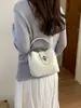 Bolso de Cubo de Mano Estilo Coreano Transfronterizo Simple y Moderno Bolso Cruzado Casual para Mujer Verano 2026 Bolso Tote Pequeño Casual