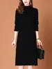 Vestido de punto de moda para mujer, nuevo suéter de cuello medio alto para otoño e invierno para madres, reduce la edad y adelgaza, adecuado para llevar debajo de un abrigo