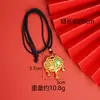 Collar de Moda Bañado en Oro Antiguo con Diseño Minimalista de Bambú Hueco con Goteo de Aceite, Carácter de Fortuna, Candado de Paz, Cascabel, Colgante de Borla Joyería