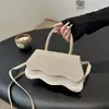Bolsa quadrada pequena da moda estilo coreano ins para mulheres, novo modelo de verão 2026, bolsa de ombro simples e versátil, bolsa transversal casual