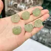 Colgante de Buda de Aceite de Caballo Tipo Hielo Calcedonia Verde, Colgante de Collar de Jade Verde Montaña Lejana, Suministro para Transmisión en Vivo