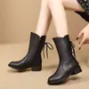 Zapatos para Mujer 2026 Otoño/Invierno Nuevo Estilo Tacón Grueso Cuero Suave Cómodo Botas de Moda para Madre Suela Antideslizante Caña Media Botas de Algodón con Felpa