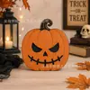 Decoraciones de repisa de chimenea de bandeja escalonada de Halloween sombrero de bruja a rayas pajarita de lunares calabaza adornos decorativos independientes