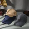 Gorra de béisbol para mujer Primavera y Otoño estilo coreano letra R Marca 2024 Nueva Moda ala grande adelgazante rostro gorra pequeña con visera para hombre.