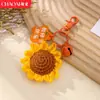 Día del Maestro Llavero de Girasol de Hilo Hecho a Mano Caja de Regalo Colgante de Girasol Tejido a Crochet Regalo para Maestros