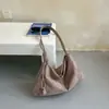 Bolso de mujer de acabado mate de alta gama, nuevo bolso de hombro de moda 2026 con textura retro, bolso tipo cubo de gran capacidad para el día a día