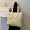A popular bolsa de grande capacidade deste ano 2021 outono e inverno nova bolsa de ombro feminino moda portátil tote saco casual
