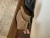 [] Botines de tacón grueso punta fina gamuza marrón tobillo estrecho botas cortas botas de mujer 2026 nuevas botas sencillas francesas pequeñas