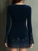 Nuevo Vestido de Terciopelo con Encaje Transfronterizo 2025 para Mujer, Cuello en V, Mangas Largas, Corte Ajustado, Bodycon, Estilo Corto con Mangas Acampanadas
