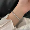 Pulseira de pérolas da família shi com fecho magnético tamanho completo design exclusivo pulseira francesa de luxo leve novo estilo 2026 pulseira para melhor amiga