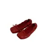 Zapatos planos de cuero rojo únicos para mujer, nuevo modelo de primavera 2026, zapatos de noche elegantes, mocasines cómodos de suela blanda para el día a día