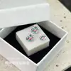 Fornecimento Direto da Fábrica de Brincos Florais Brilhantes em Formato de Coração Acessórios Zircônia Pedra Solta Design de Nicho Versátil Gradiente Colorido