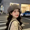 Nuevo Boina de Lana Sombrero Mujer Otoño Invierno Retro Británico Versátil Boina Estilo Coreano Lana Moderno Adelgazante Cara Pintor