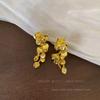 Aretes de Borla Metálica con Flor de Estilo Coreano para Mujer Otoño e Invierno Aretes Elegantes Vintage para Mujer Aretes Únicos de Alta Gama que Combinan con Todo