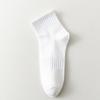 Calcetines de tobillo para hombre de color sólido de algodón transpirables calcetines de algodón para hombre de primavera y verano calcetines transpirables fábrica mayorista de Zhuji