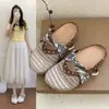Sandalias Birkenstock de Verano Super Bonitas de Alta Gama para Personas Perezosas, Slip-On, Calzado Exterior 2026, Nuevas Zapatillas de Suela Gruesa con Punta Cerrada para Mujer