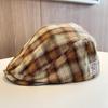 Chapéu xadrez vintage progressivo feminino primavera e verão fino estilo japonês adesivo casual estilo coreano rosto mostrando pequeno chapéu de pintor boné