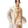 Novo Cachecol Jacquard de Lã Dupla Face Outono e Inverno Feminino Clássico Xale com Letras Alta Qualidade Quente Cachecol Externo Dupla Face