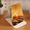 Espejo de Maquillaje Plegable Portátil de PU para Estudiantes Mujeres, Espejo de Retoque de Escritorio para Dormitorio, Diseño Artístico, Mini Espejo Portátil al por Mayor