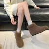 Zapatos de felpa gruesa y cálida con terciopelo para mujer 26 Otoño/Invierno Calzado de exterior Botines cómodos de felpa Zapatos blancos lindos Botas de nieve