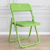 Suministro de Fábrica Silla Plegable Hogar Moderna Plástico Silla para Fotos Dormitorio Oficina Reunión Entrenamiento Silla con Respaldo Taburete