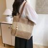 Bolsa Tote Tejida Casual de Color Contrastante de Venta Caliente al Mayoreo, Versátil, Fresca, Artística, Bolsa de Hombro para Desplazamientos Vacacionales para Mujeres