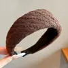 2026 Nuevo Estilo Diadema de Mujer Plisada de Ala Ancha Sensación de Alta Gama Cubre la Parte Superior del Cráneo Hace que la Cara se Vea Más Pequeña Cubre la Raya del Cabello Pinza para el Cabello Accesorio para el Cabello