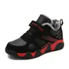Zapatos de Algodón para Niños Invierno 2026 Niños Medianos y Grandes Zapatos de Algodón Plus Zapatos Gruesos de Terciopelo Cálidos Zapatos para Niños Zapatos de Algodón para Niños