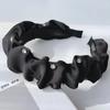 Novo estilo francês retro alta Caveira top de cetim plissado flash diamante headband feminino simples high-end face-looking pequeno de abas largas acessórios para o cabelo