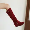 Botas para mujer talla grande talla grande 34-43 otoño e invierno nuevas botas Martin de cuña botas altas británicas botas de caña alta para niños comercio exterior