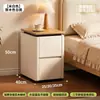 Mesita de noche pequeña de alta gama negra con almacenamiento, nuevo modelo 2026 para dormitorio del hogar, mueble auxiliar pequeño moderno y simple