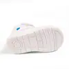 Tênis Infantil Casual de Injeção Versátil com Velcro, Estampa de Coração de Desenho Animado para Primavera e Outono, Sapatinhos de Couro para Meninos e Meninas