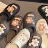 Zuecos cerrados para mujer para uso en casa, pantuflas de verano antideslizantes para baño, de suela suave, ligeros, se pueden usar afuera, pantuflas para hombre