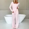 Pijama de Jacquard Tejido de Moda Europea y Americana Transfronterizo Conjunto de Tres Piezas con Pantalones de Manga Larga Ropa de Casa para Mujer Nuevo Estilo Otoño e Invierno 2025
