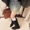 Botas Francesas de Punta para Mujer 2025 Nuevas Botas Altas de Verano con Faldas, Zapatos de Moda de Tacón Grueso y Aspecto Adelgazante