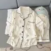 Embalagem de Entidade Algodão Nuvem Verão Novo Estilo Pijama para Mulheres Fino Doce Desenho Animado Manga Curta Calça Curta Conjunto de Roupa para Casa