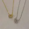 Collar de eslabones de anillo Diseño de nicho femenino Sentido de diseño Lujo ligero Doble anillo Colgante de circón Cadena para la clavícula Ins Estilo simple japonés y coreano