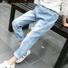 Jeans para Meninas em Estoque, Estilos de Primavera e Outono, Modernos, Tamanho Médio, Meninas Pequenas, Roupas Infantis para Bebês e Crianças Atacado Calças Casuais