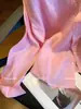 Camisa de linho bordada rosa estilo old money com gola virada para baixo para mulheres, início do outono de 2026, nova camisa de alta qualidade, relaxada e elegante, de corte solto