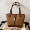 Bolso de Hombro Retro de Gamuza para Mujer 2026 Nuevo Otoño Retro de Gama Alta para Viajar Gran Capacidad