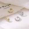 Brinco de zircônia com design de diamante geométrico versão coreana de brincos compactos simples com personalidade moda cor de proteção ambiental galvanoplastia atacado de fábrica