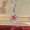 Collar con colgante de diamante de polvo de espuma de leche de durazno blanco inspirado en la dopamina vintage, aretes de gota con incrustaciones de diamante y anillo Paraiba para mujer