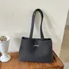 Otoño 2026 Bolso de Hombro Nuevo de un Solo Hombro para Mujer Estilo Coreano Color Sólido Casual Mochila de Moda Estilo Perezoso Bolso para el Trabajo